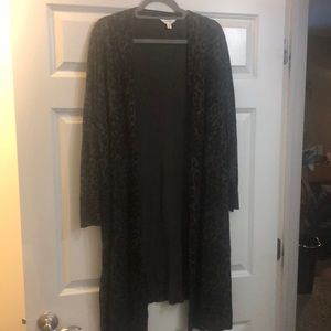 Terra & Sky long cheetah print open front cardigan. Size 4X (28/30)